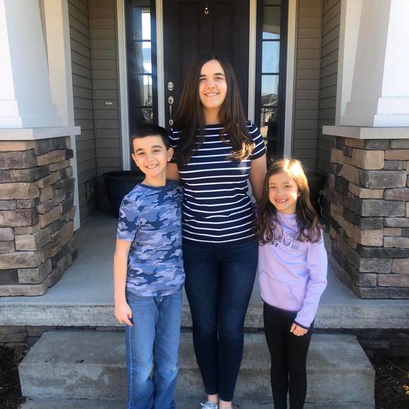 Meet your Posher, Vicki - Picture 1 of 1